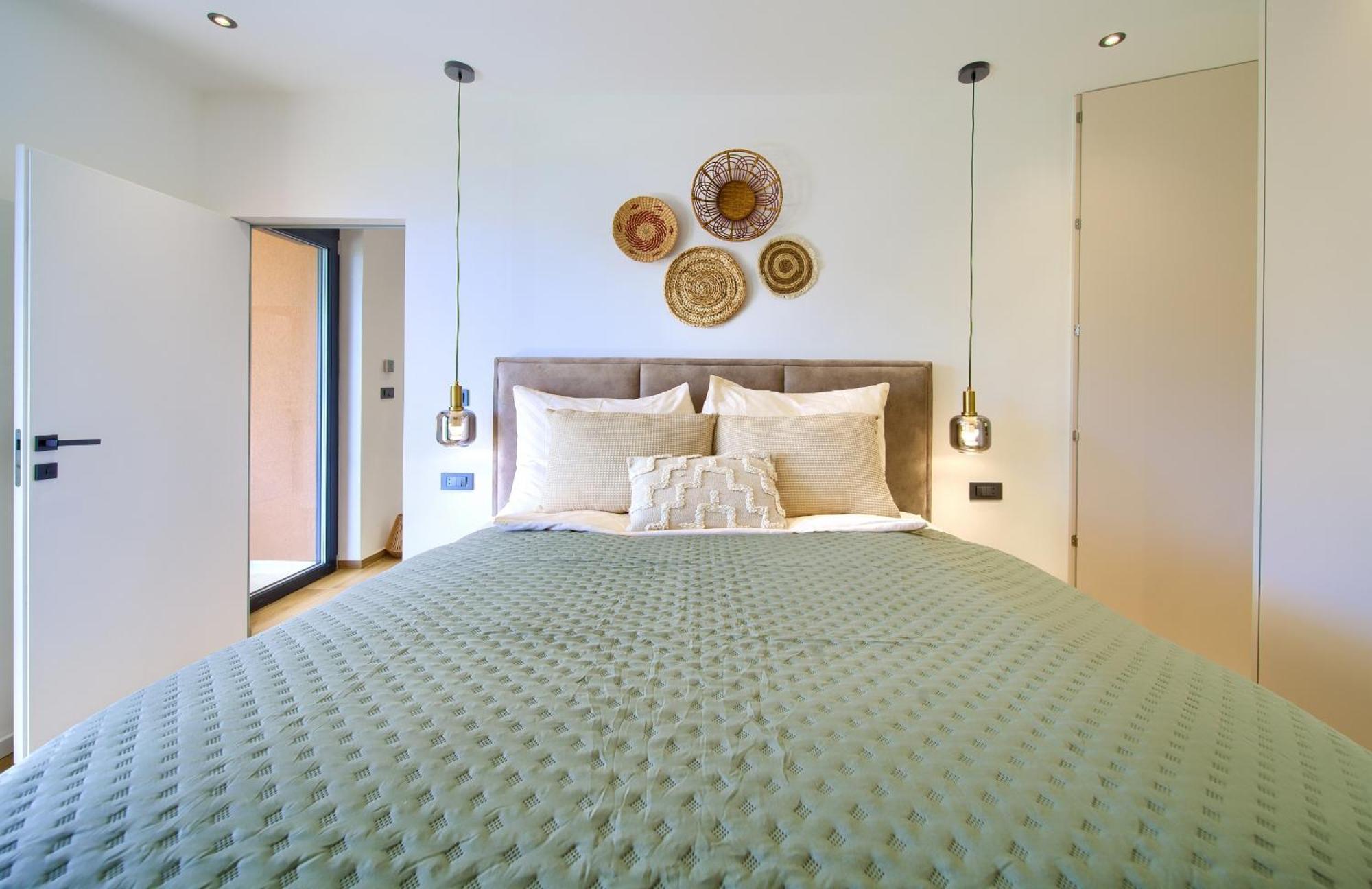 Villa Viverum With Heated Salt Water Pool Baska (Krk)