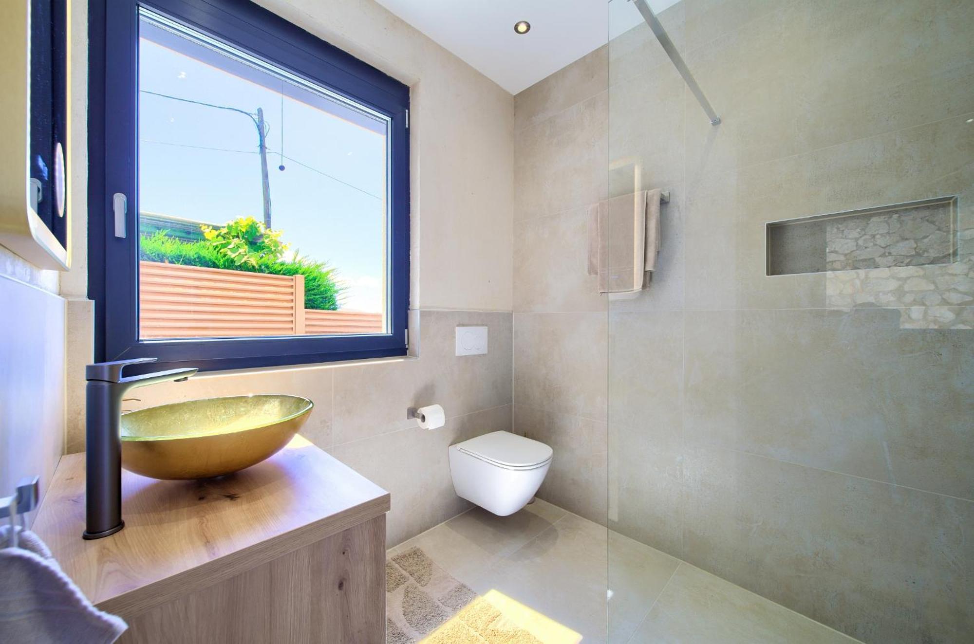 Viverum With Heated Salt Water Pool Villa *