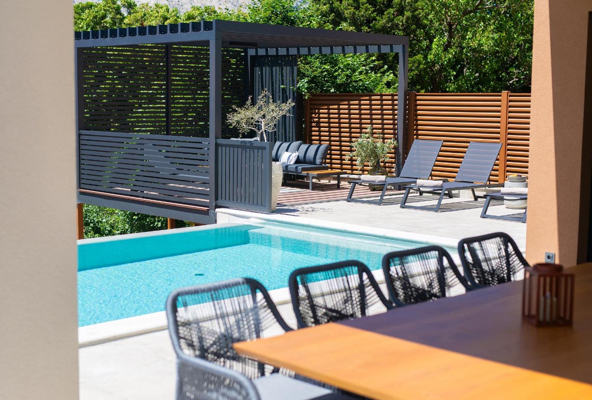 Viverum With Heated Salt Water Pool Villa *
